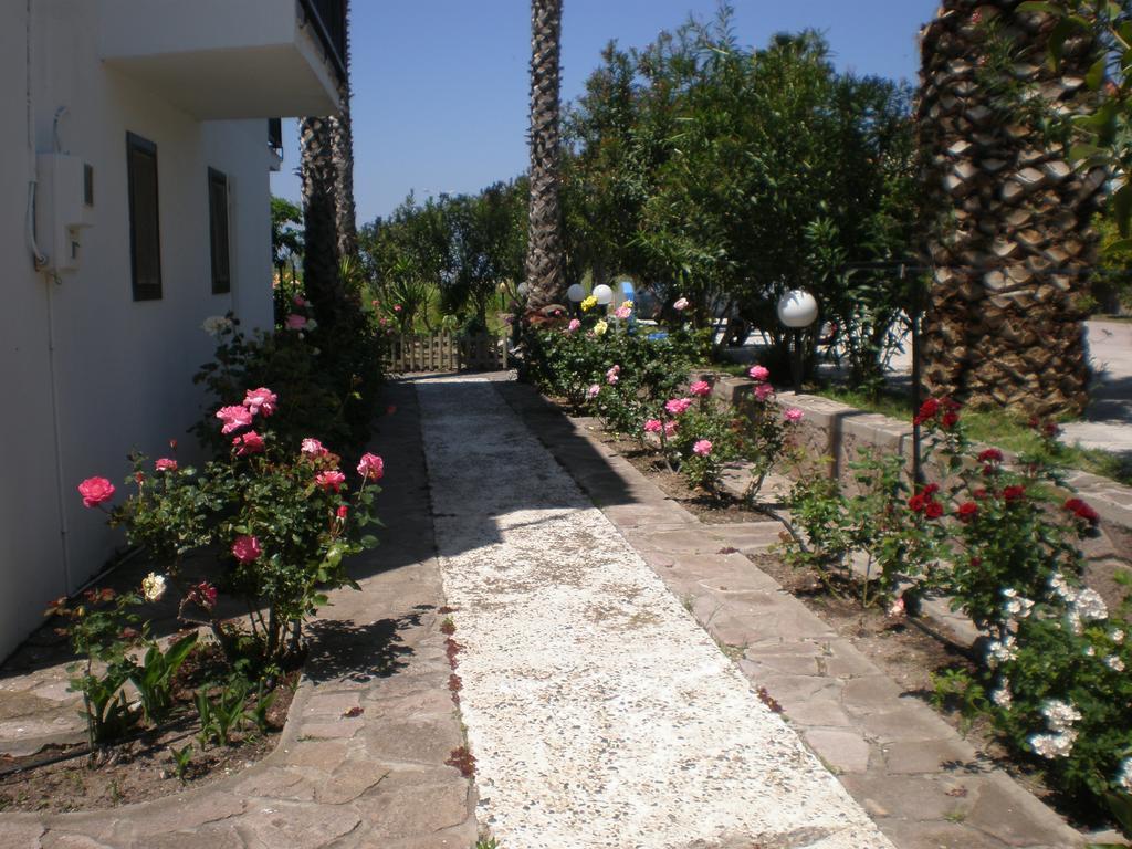 Islands Apartments Petra  Exterior photo